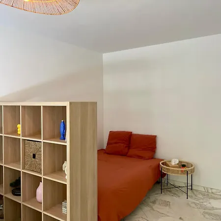 Centre Juan Les Pins - Terrasse - Proche Appartement Antibes